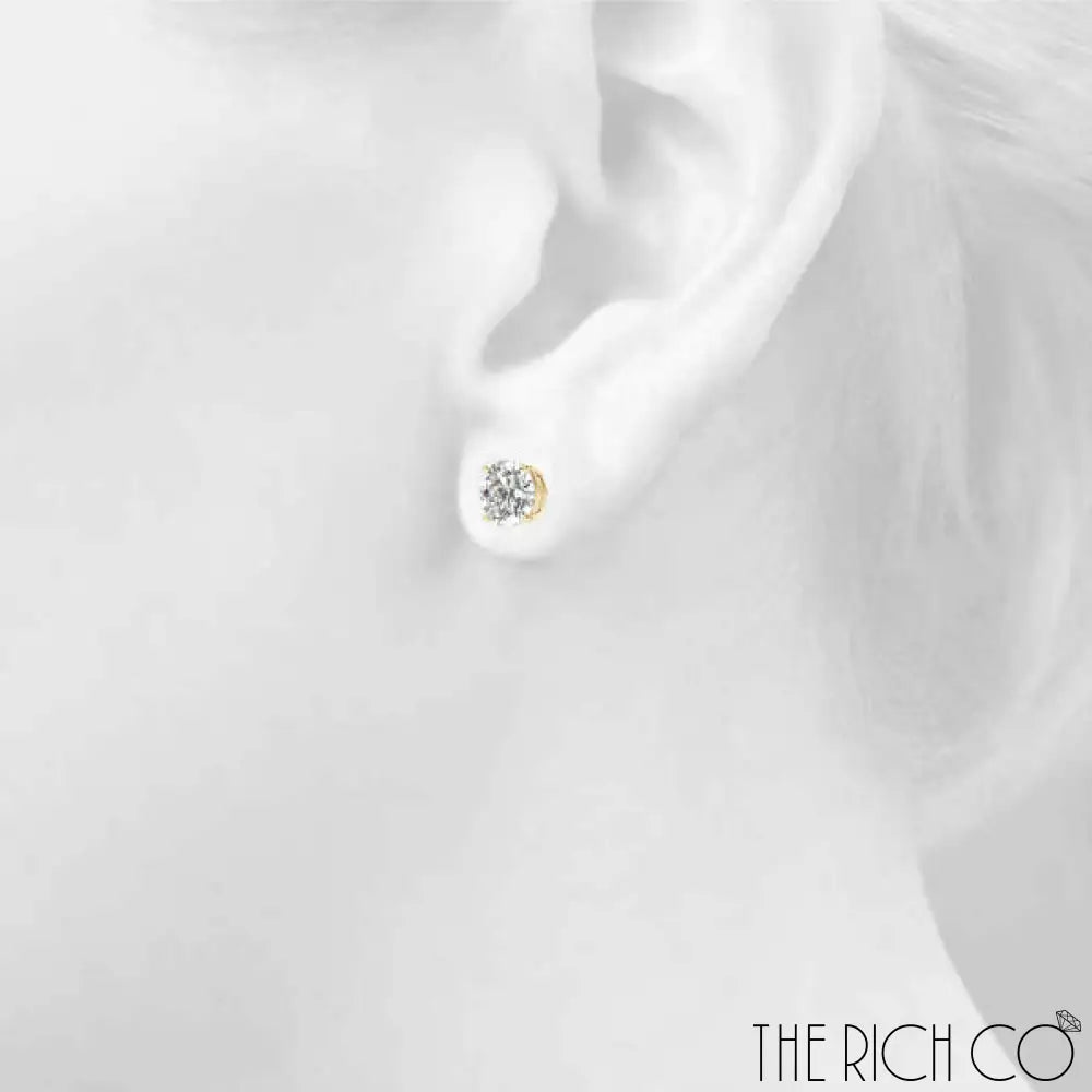 The Rich Co - Gold 4 Prong Stud Earrings Earrings