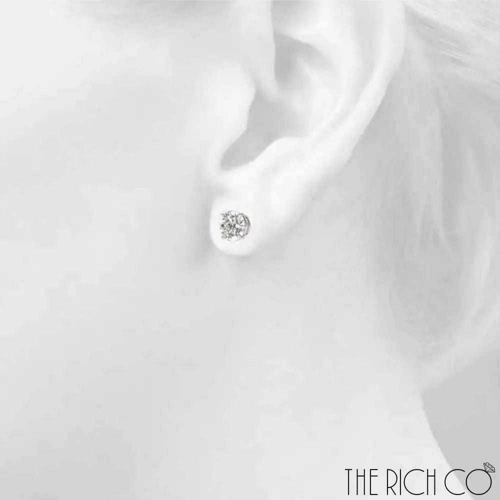 The Rich Co - Gold 4 Prong Stud Earrings Earrings